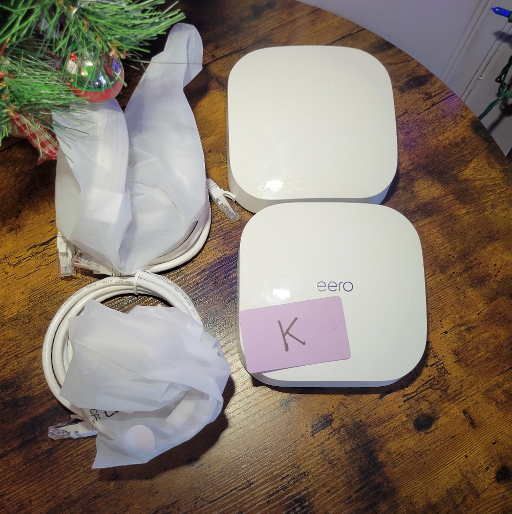 Eero pro 6 tri band lot of 2 mesh Dual Wireless Router Set-white